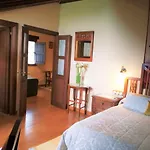 Heredad De La Cueste Country house *