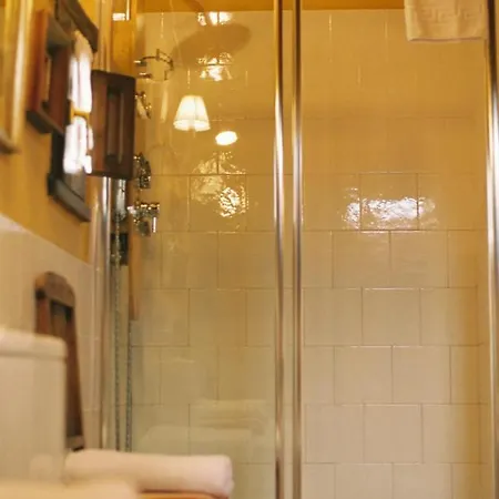 Heredad De La Cueste Landhaus Llenín