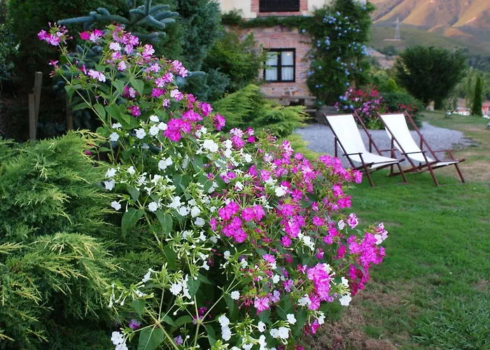 C.a. Heredad De La Cueste Casa rural Llenín